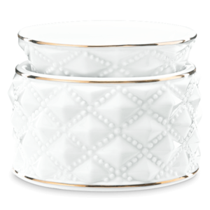 Diamond Milk Glass Warmer